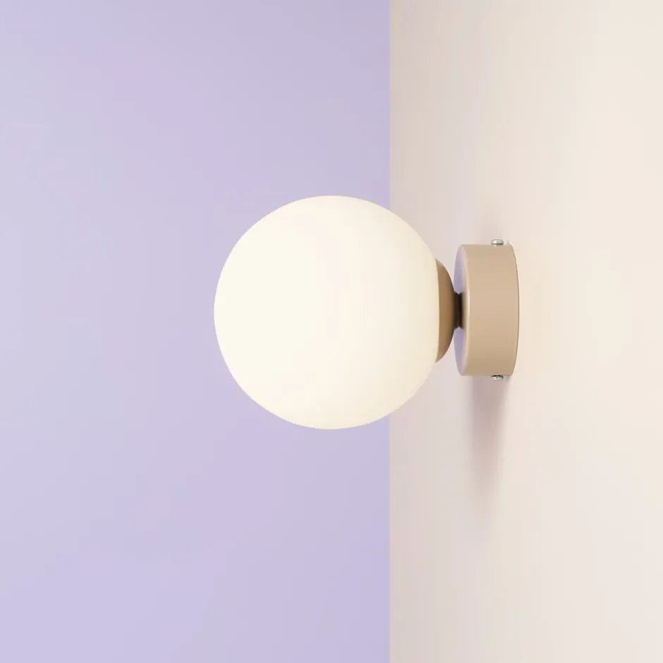 Aldex Ball væglampe, beige, Ø20 cm