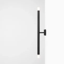 Aldex Tubo 2 væglampe, sort, 60 cm