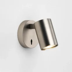 Astro Ascoli Single væglampe, med afbryder, aluminium