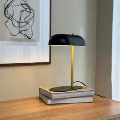 Dyberg Larsen Arch bordlampe, messing