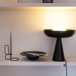 Dyberg Larsen Ava bordlampe