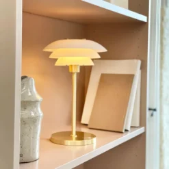 Dyberg Larsen DL20 genopladelig bordlampe