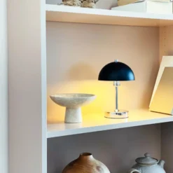 Dyberg Larsen Malmø genopladelig bordlampe