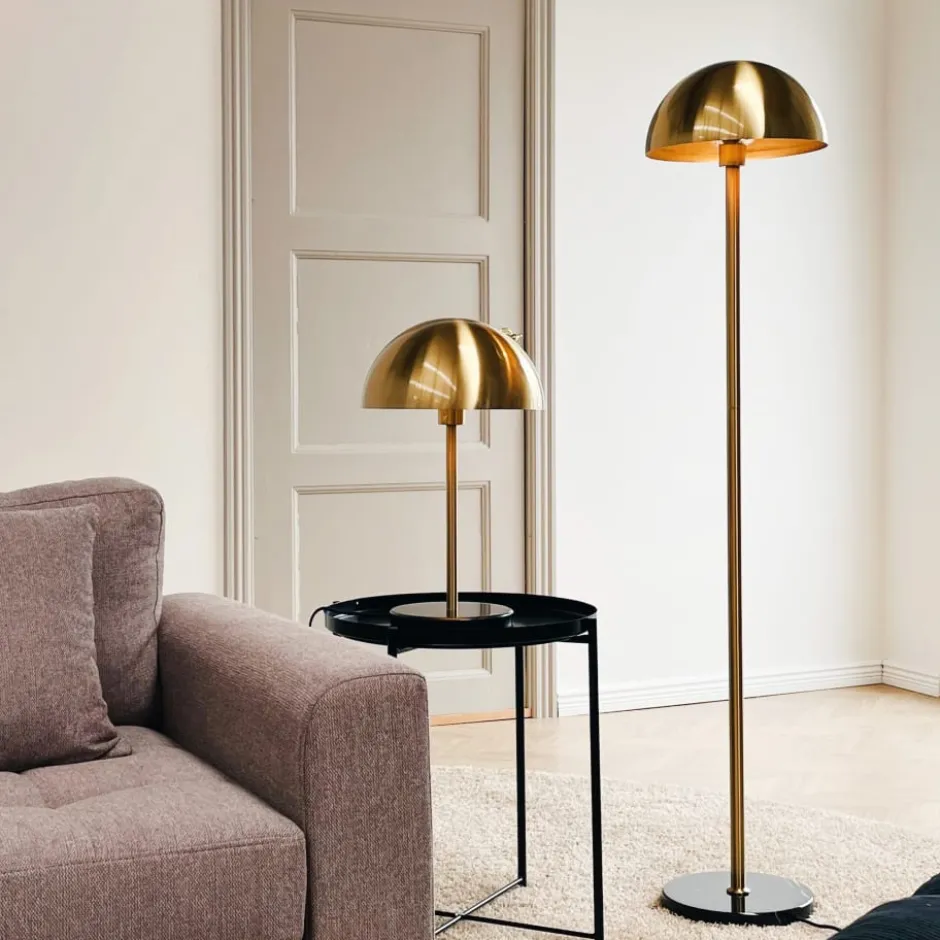 Dyberg Larsen Menton gulvlampe
