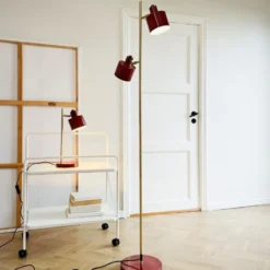Dyberg Larsen Ocean gulvlampe, rød