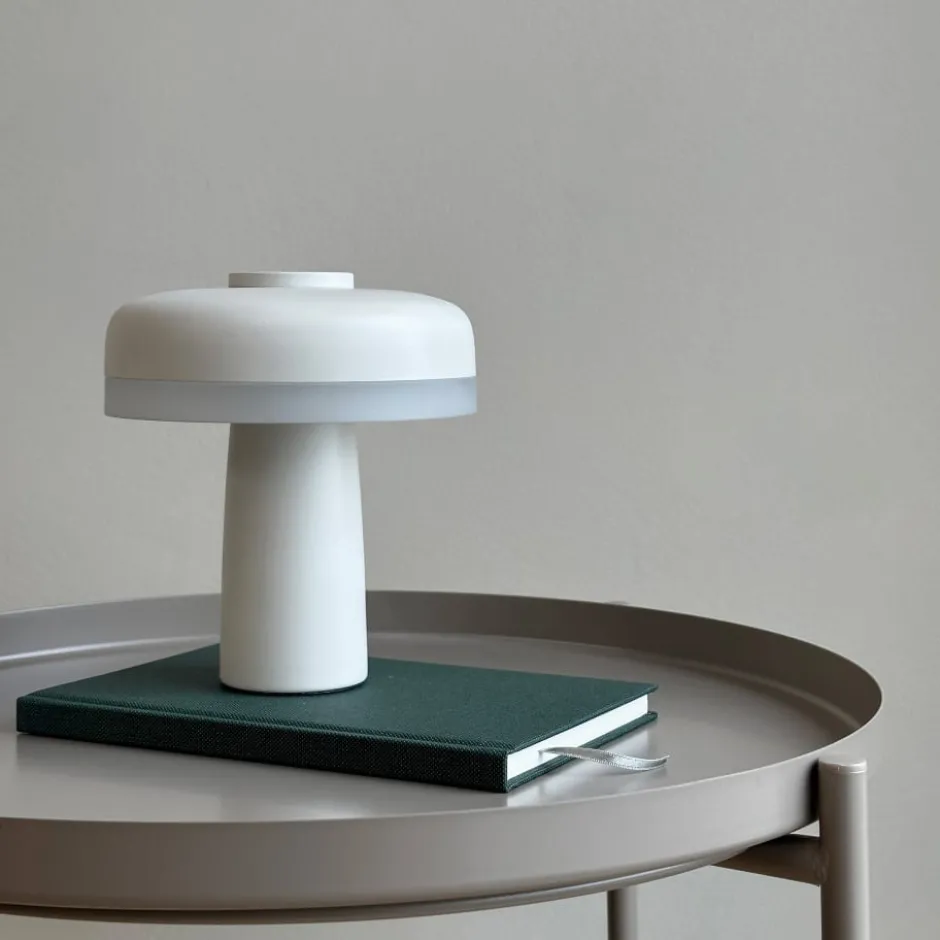 Dyberg Larsen Porter genopladelig bordlampe, hvid