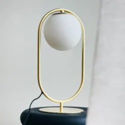 Dyberg Larsen Reims bordlampe