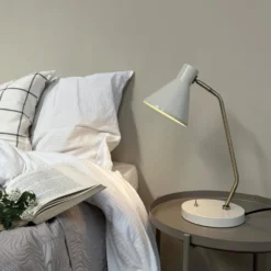 Dyberg Larsen Sleep bordlampe, hvid