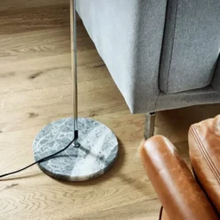 Dyberg Larsen Stockholm gulvlampe, krom