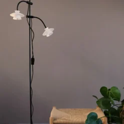 Dyberg Larsen Valby gulvlampe
