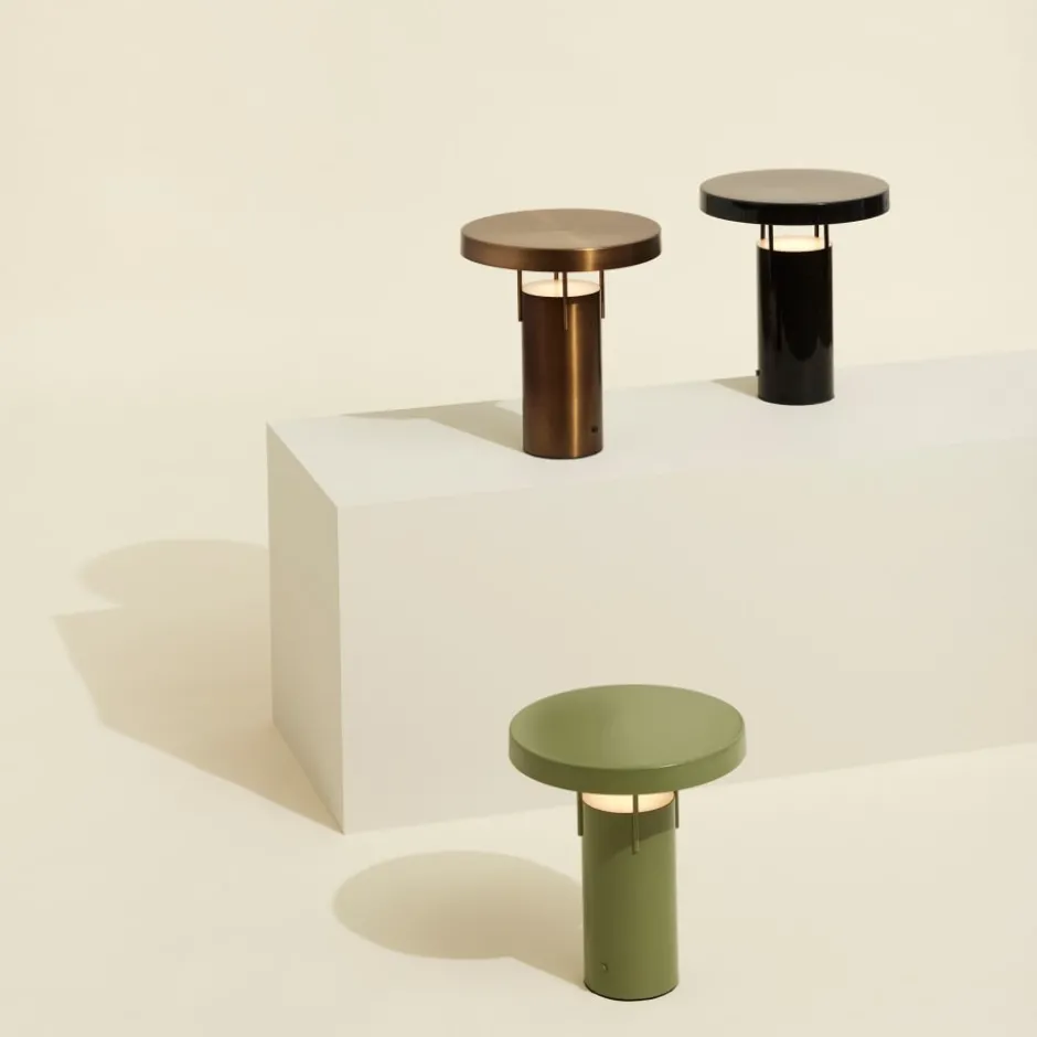 Hübsch BringMe genopladelig bordlampe, sort
