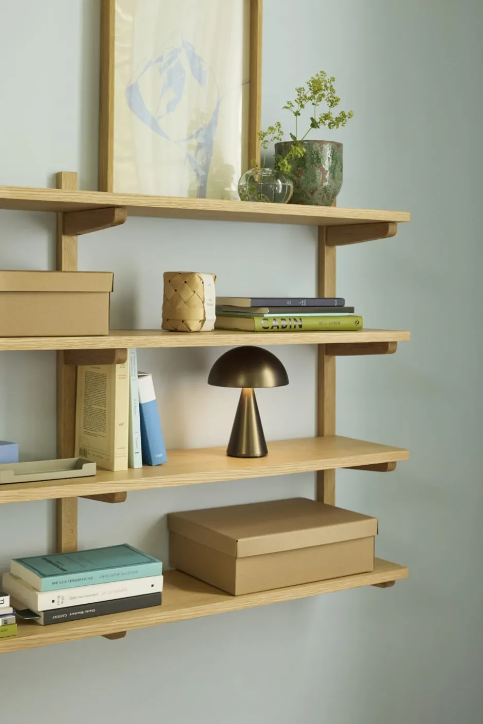 Hübsch Mush genopladelig bordlampe, bruneret messing
