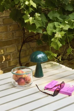 Hübsch Mush genopladelig bordlampe, grøn