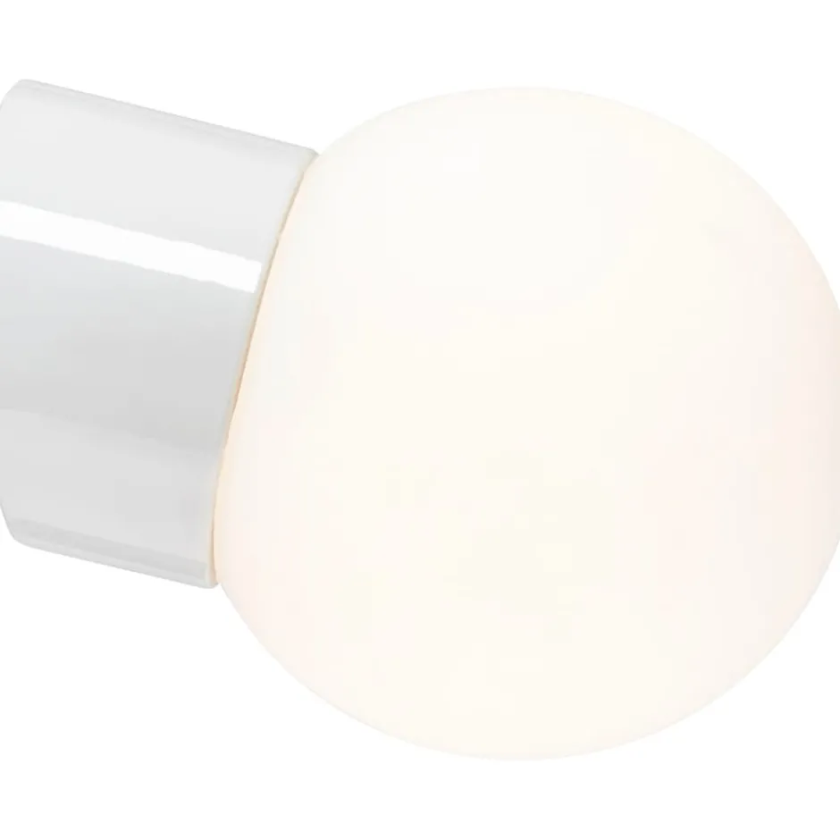 Ifö Electric Classic Glob 150 væglampe, mat opal, hvid