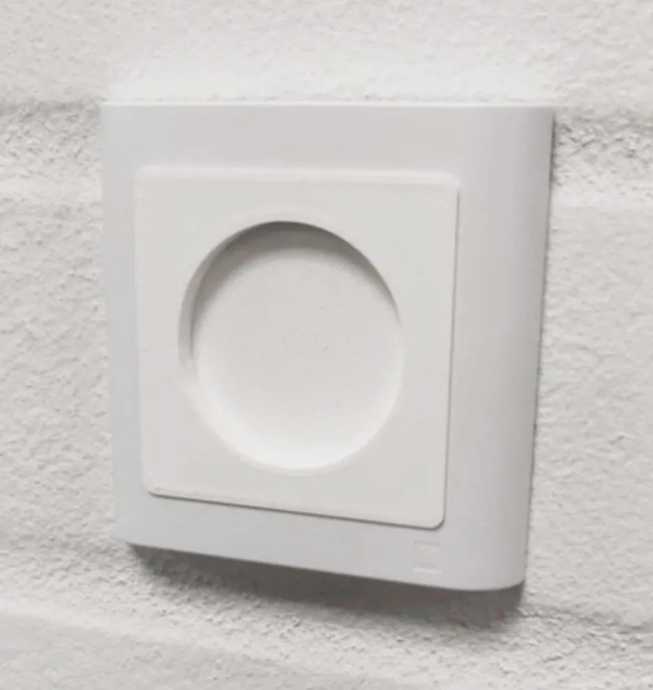 Indsats til smart button med LK Fuga Soft design ramme, lysegrå