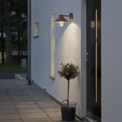 Konstsmide Vega udendørs væglampe, kobber