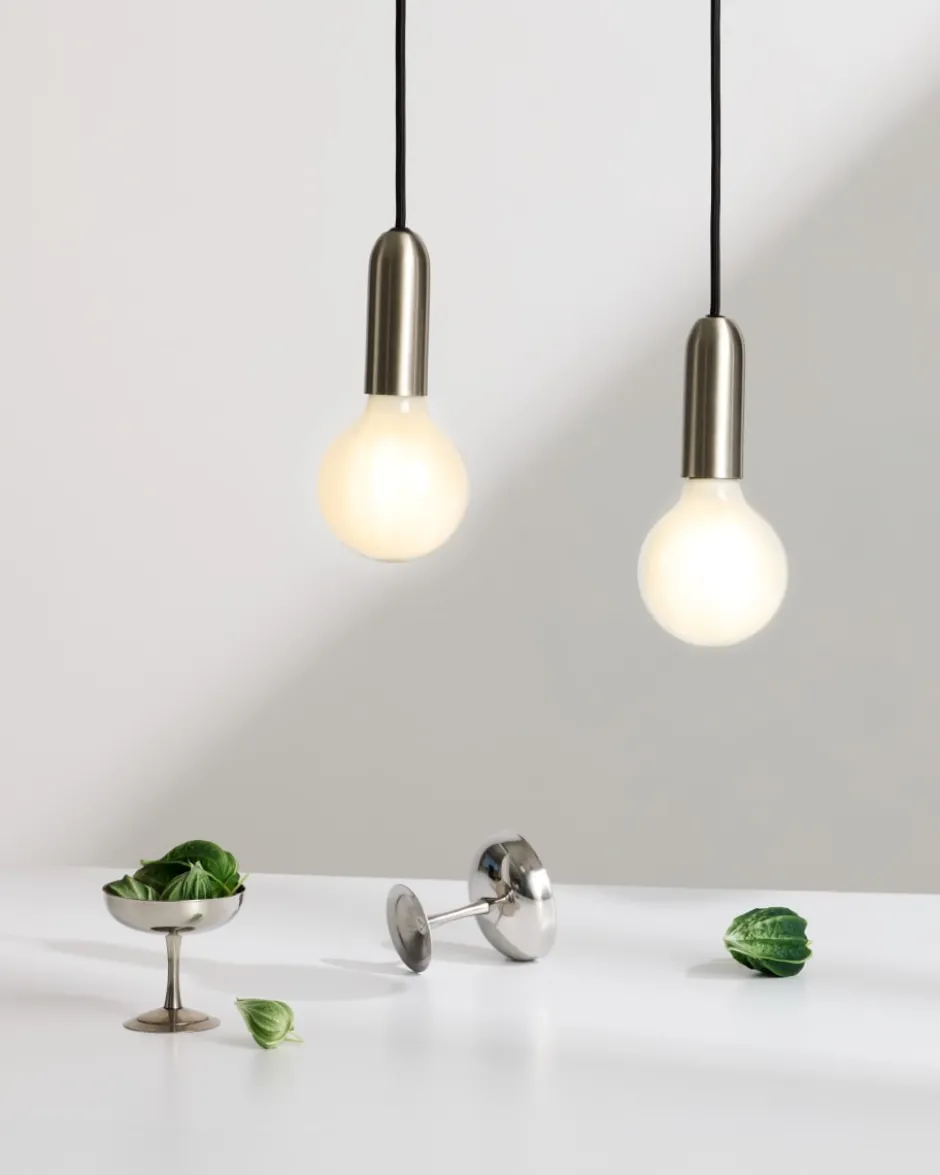 Ledvance Parathom E27 globepære, 2700K, 6,5W, Ø9,5 cm