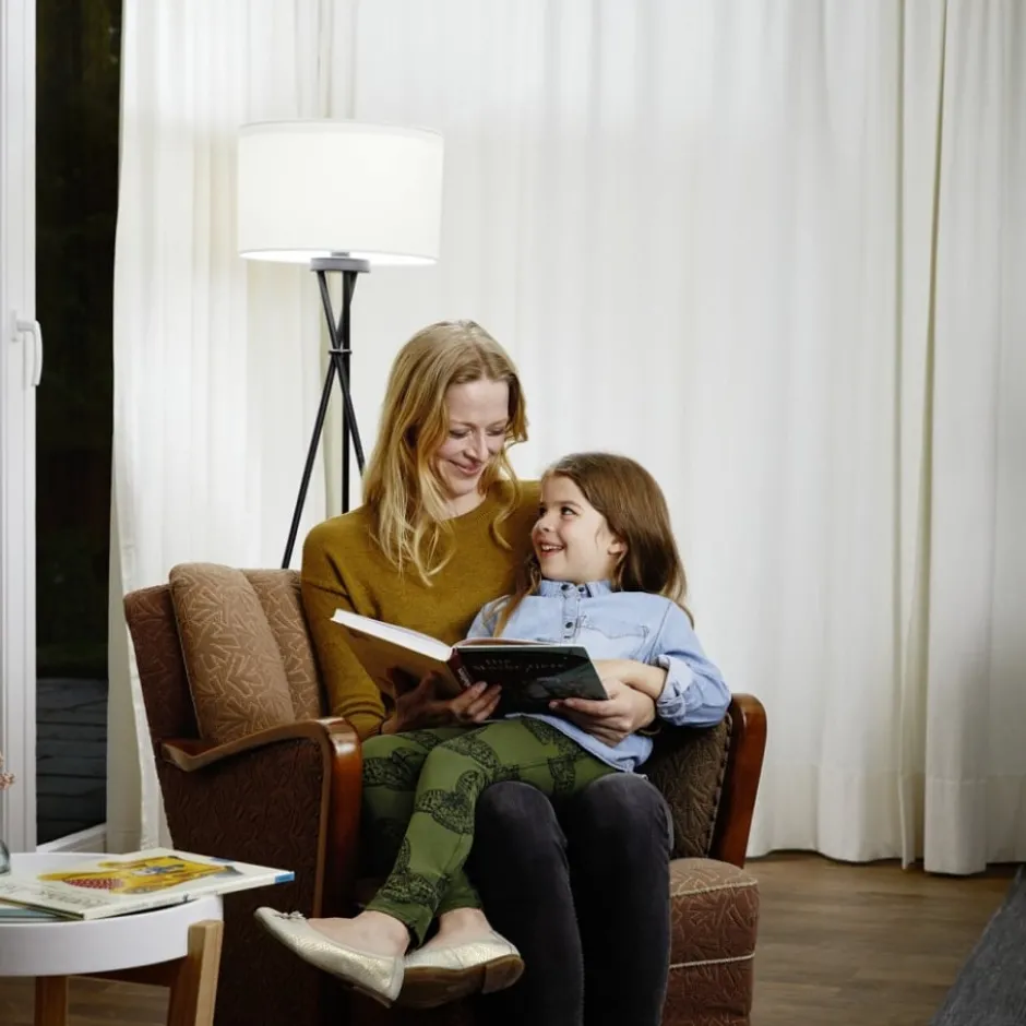 Ledvance Ultra Efficient E27 standardpære, 3000K, 2,2W