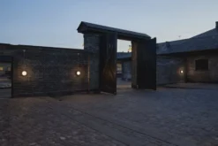 Louis Poulsen skotlampe, 3000K, uafskærmet, opal grå