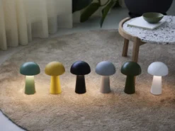 Nielsen Light Move Me genopladelig bordlampe, olivengrøn