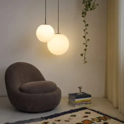 Nielsen Light Nora cafependel, opal/sort, Ø40 cm
