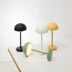 Nielsen Light Toscana genopladelig bordlampe, gul