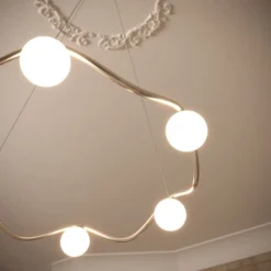 Rebello Decor Circle of Life lysekrone, Ø91 cm