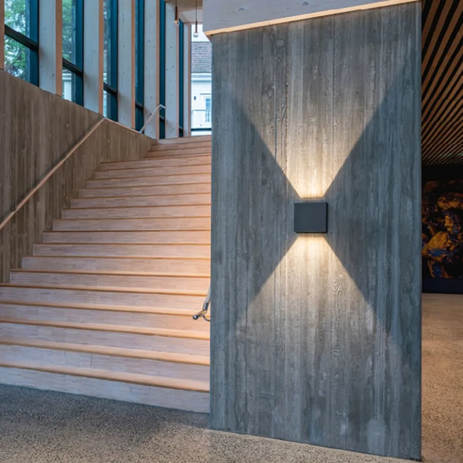 SG Artes Midi udendørs væglampe, 3000K, grå