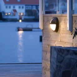 SG Uno udendørs væglampe