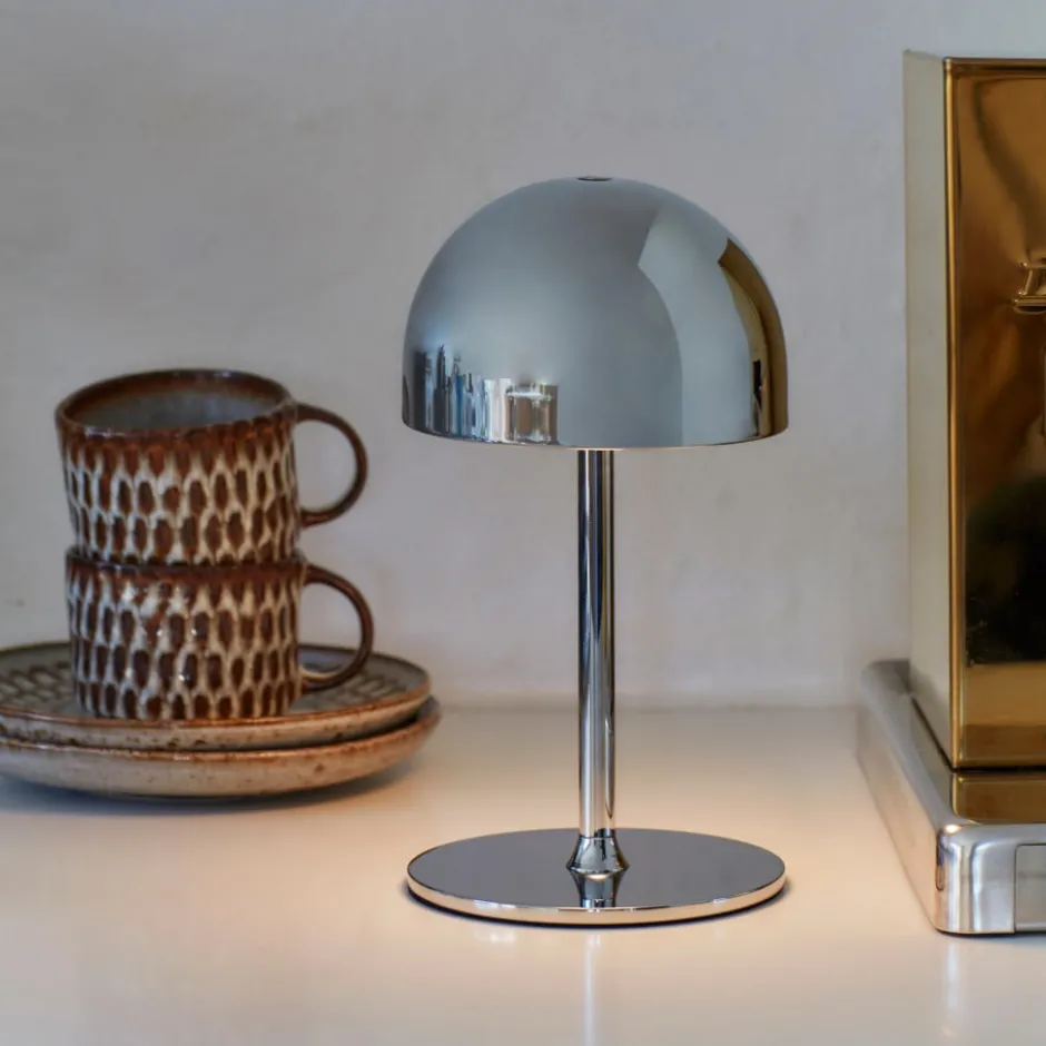 Sirius Tim genopladelig bordlampe, krom, 22 cm