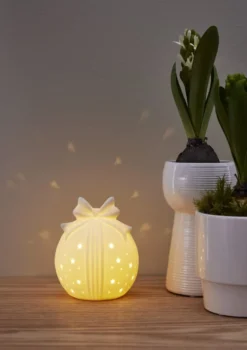 Star Trading Rozy julekugle med lys, 11 cm