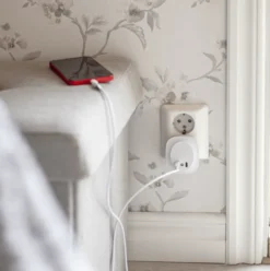 Star Trading vågelampe med sensor & USB A & C