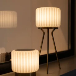 8 stk Atelier Pierre Dentelles bordlampefod, sort