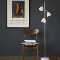 Superliving Urban Triple gulvlampe, hvid