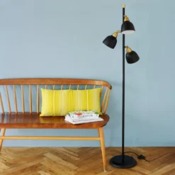 Superliving Urban Triple gulvlampe, sort