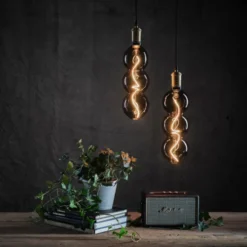Unison Triple E27 globepære, 3-trins dæmp, 4W