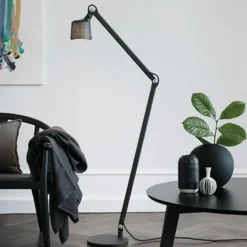 Vipp 525 gulvlampe
